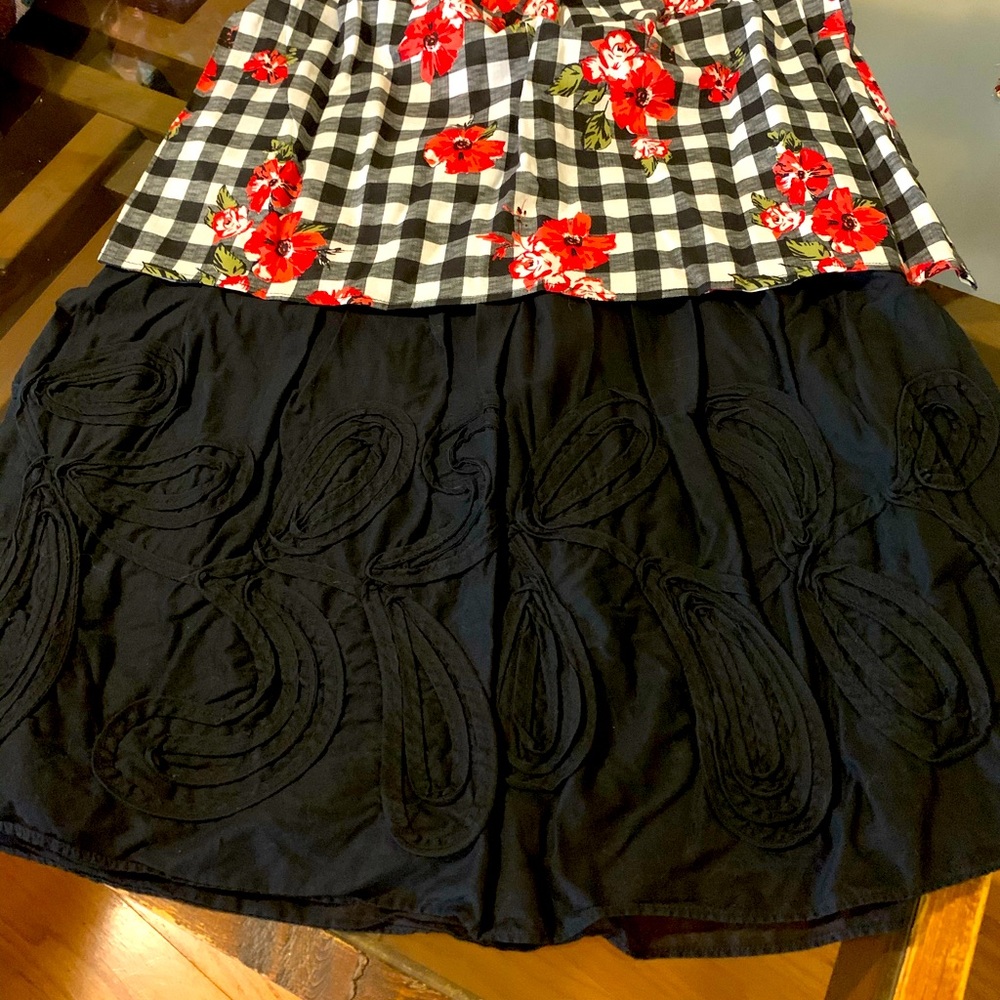 Ann Taylor Loft Embroidered Black Mini Skirt